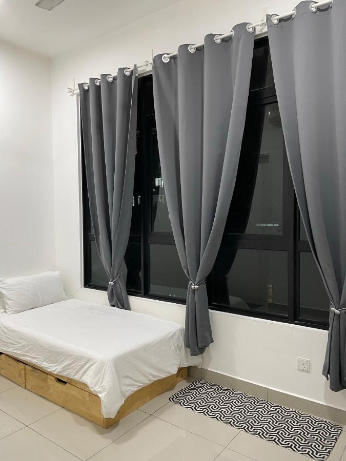 Aiyu Homestay, Conezion, Ioi Resort プトラジャヤ エクステリア 写真